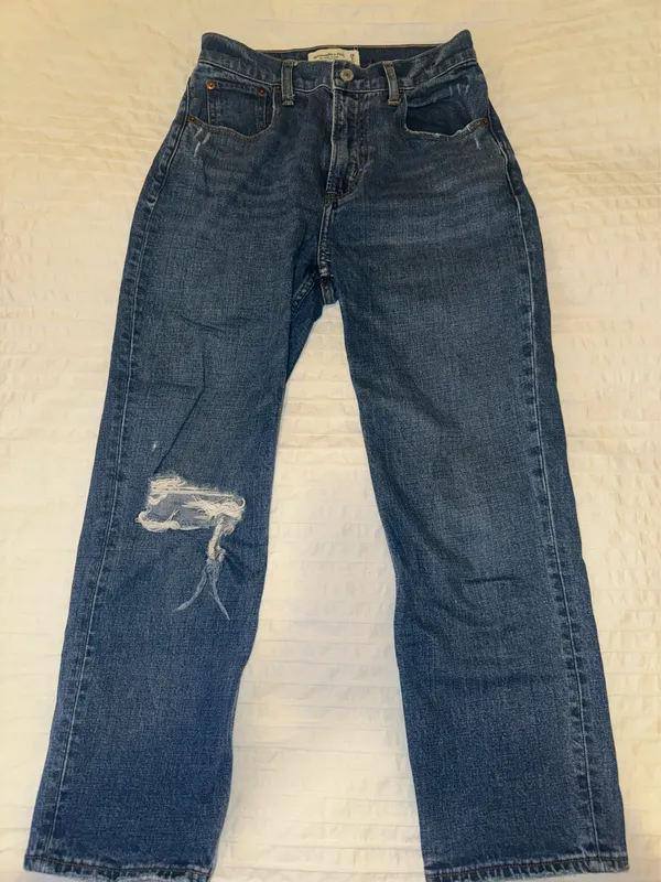Abercrombie Jeans - Image 3