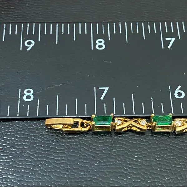 Unsigned Gold-tone Emerald Green & Clear CZ Stone 7.5” Tennis Bracelet 8.7g - Image 8