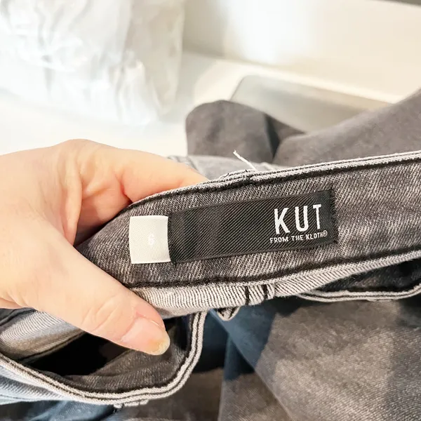 Kut From The Kloth Amy Button Fly Mid Rise Ankle Straight Leg Jeans Black 6 - Image 2