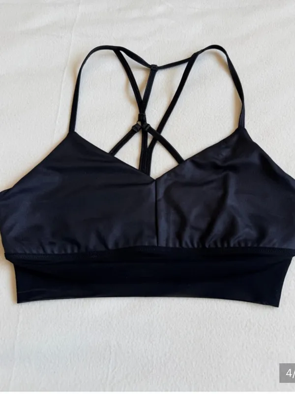 ALO Yoga Glossy Strappy Sports Bra - Black xs mesh bottom - Image 3