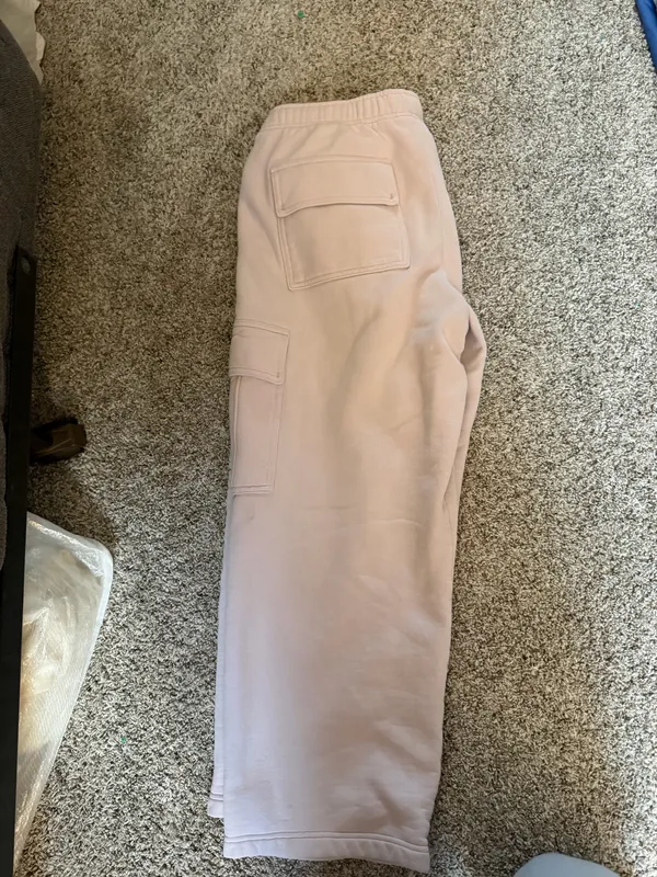 Cargo Aritzia Sweatpants - Image 2