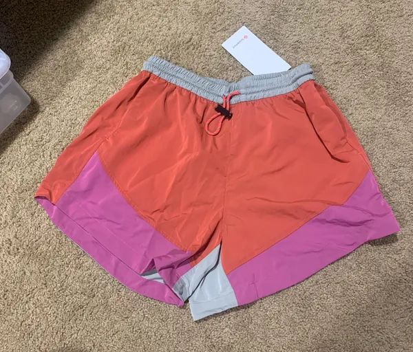 Lululemon Shorts - Image 4