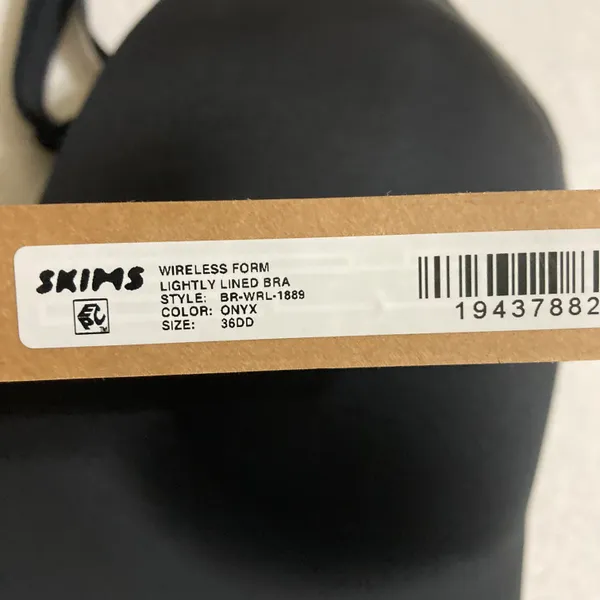 SKIMS Wireless Bra 36DD - Image 4