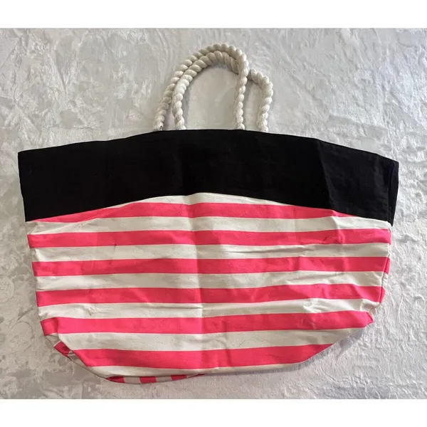 Victoria's Secret Tote‎ Bag Weekender - Image 3