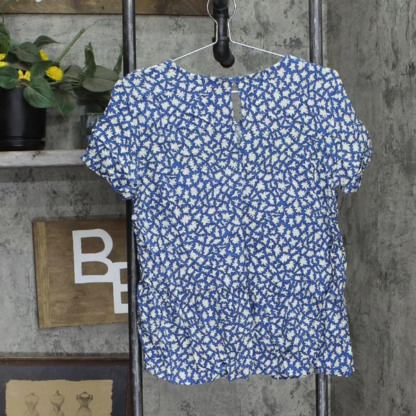 B. Young Womens Short Sleeve Unlined Woven Blouse Shirt Blue Multi 38 - Image 2
