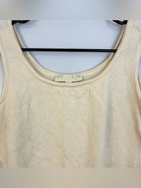 St John Basics Ivory Sleeveless Pullover Tank Blouse Size 6 - Image 2
