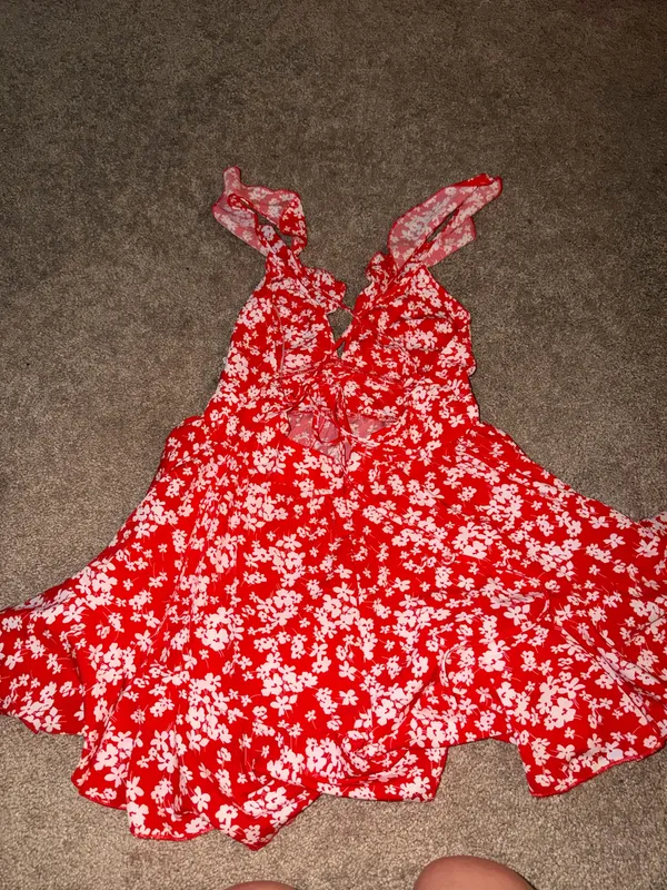 Shein Romper Floral Red - Image 3