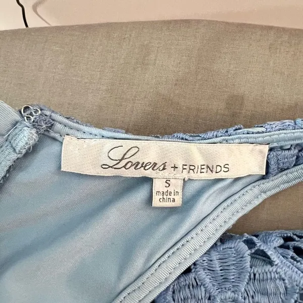 Lovers & friends baby blue lace scallop hem party dress size small - Image 8