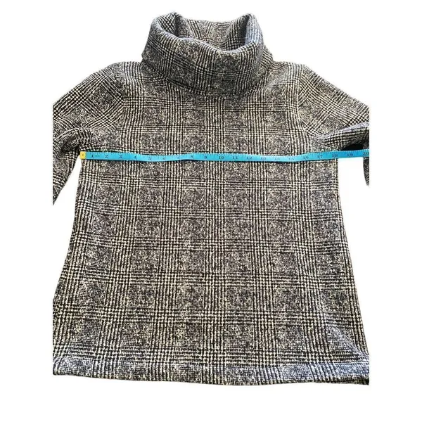 J crew navy and white plaid turtleneck size medium - Image 5