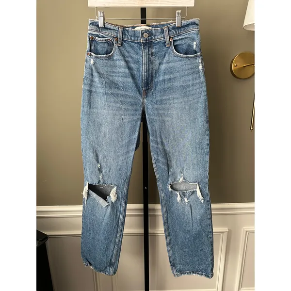 Abercrombie & Fitch The 90's Straight Ultra High Rise Jeans Size 29/8 - Image 2