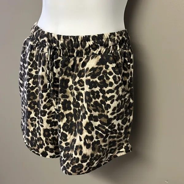 Prómesa Animal Print Lounge Shorts with Elastic Waistband and Pockets- Medium - Image 5