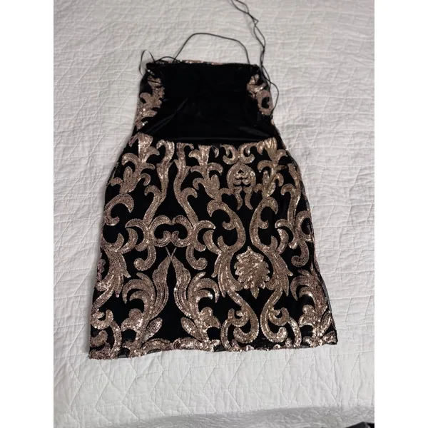 Windsor Dress size large, excellent condition, prom,‎ homecoming, formal dance - Image 7