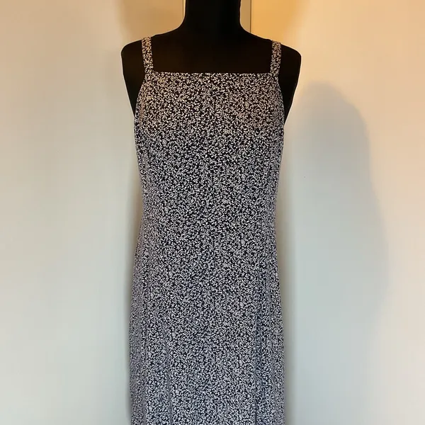 Old Navy 6. Sleeveless Floral Sundress Blue Maxi Dress Size Large - Image 4