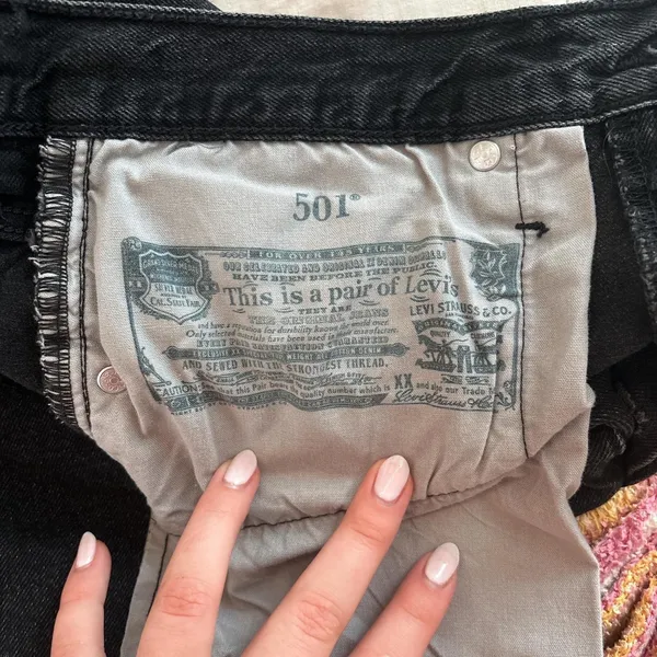 Levi’s 501 Denim Shorts - Image 3