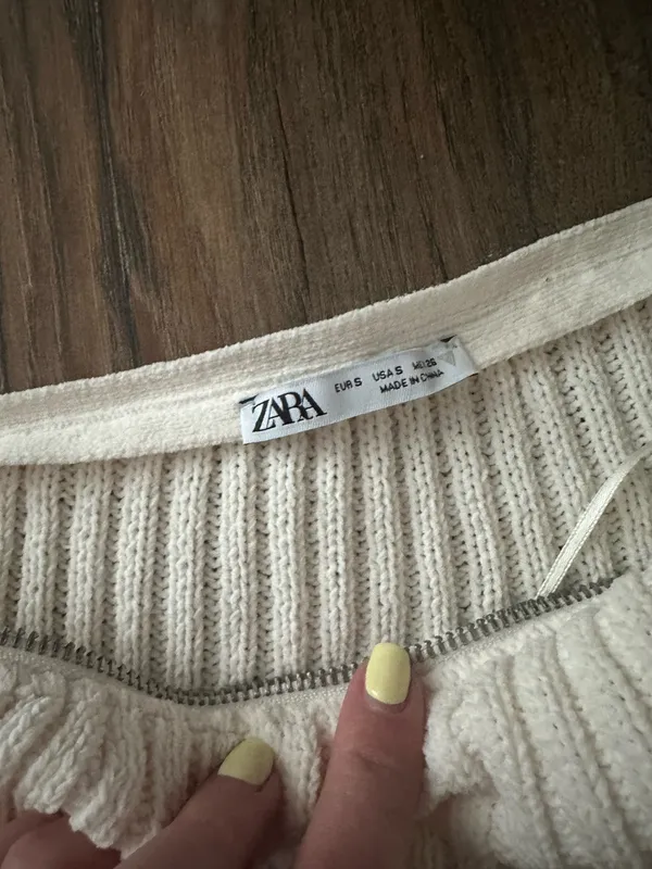 ZARA Zipper Sweater - Image 6