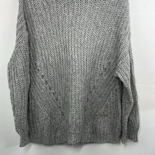 American Eagle Open knit crew neck pulloverer sweaterter gray Medium oversized - Image 3