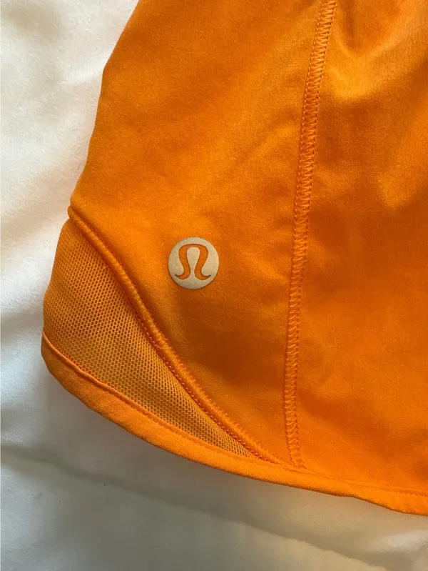 Lululemon Hotty Hot Shorts - Image 3