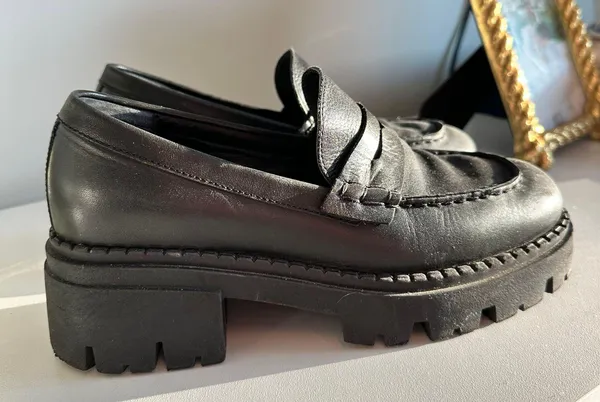Lyra Lug Sole Loafers - Image 3