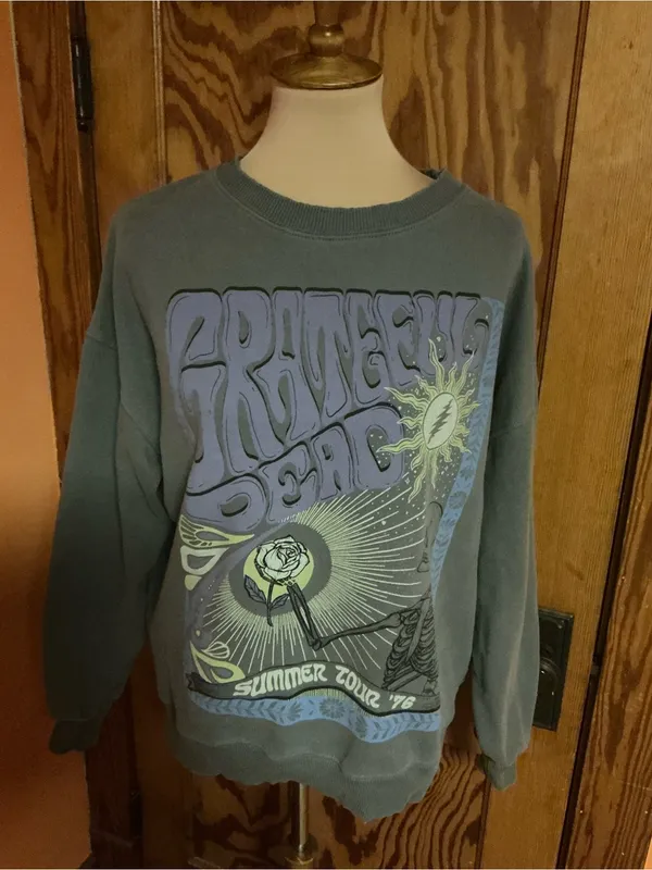 American Eagle Grateful Dead Summer Tour 76 Distressed Sweatshirt XS - Image 7