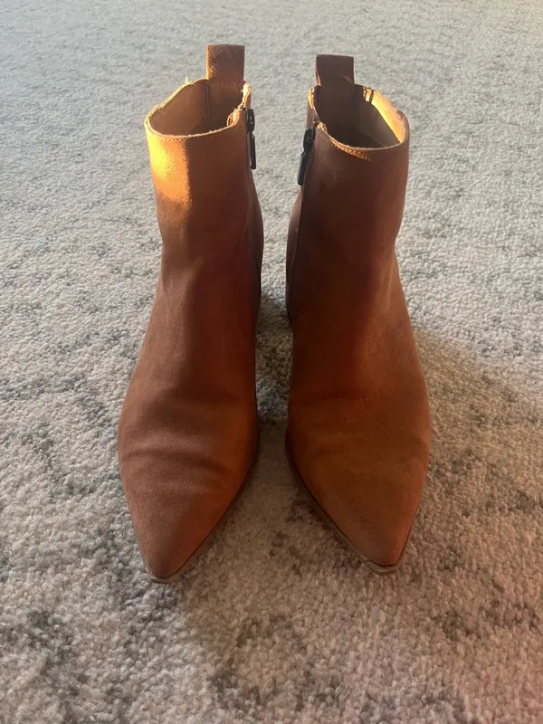 Universal Thread Brown Booties - Image 2