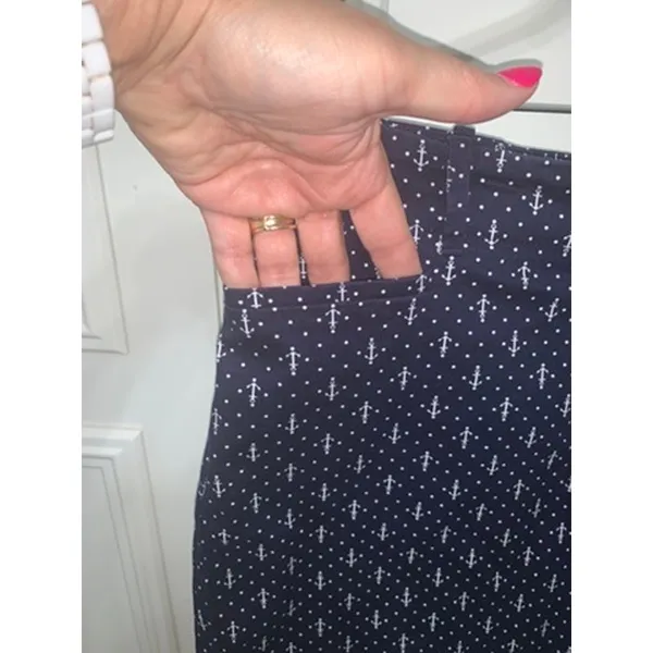 Talbots Women's Petite Size‎ 14P Navy Anchor Print Bermuda Shorts - Image 3