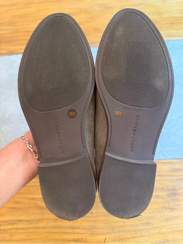 Lucky Brand Elafina Suede Loafers Grey Taupe 38 (US 7.5) - Image 8