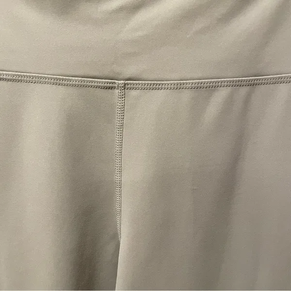 Danskin High rise super soft women’s leggings size L NWOT - Image 3