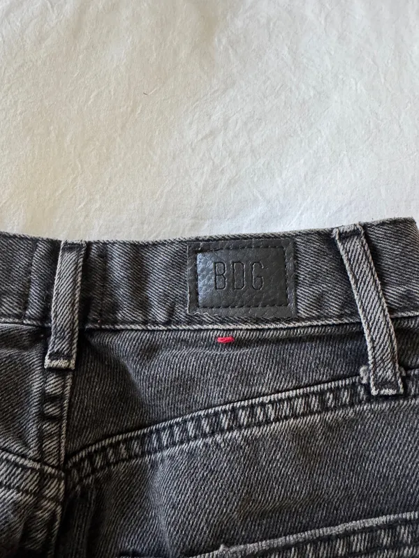 BDG Black Skater Baggy Jeans - Image 8
