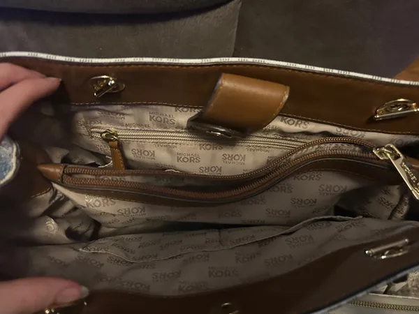 Michael Kors Purse & Wallet - Image 2