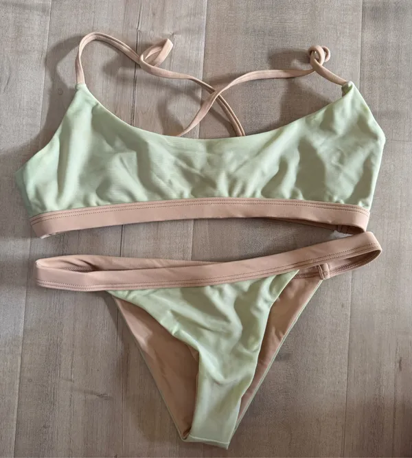 Dippin Daisy’s Swimwear Set - Image 3