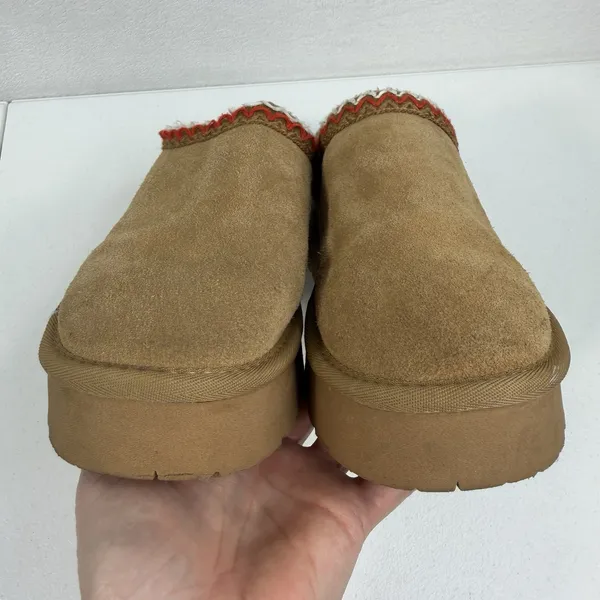 Cushionare Women’s 8.5 Kabuki Genuine Suede Platform Mule Slippers Tazz Beige‎ - Image 9