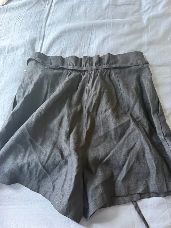 Black Linen Shorts Size L - Image 5