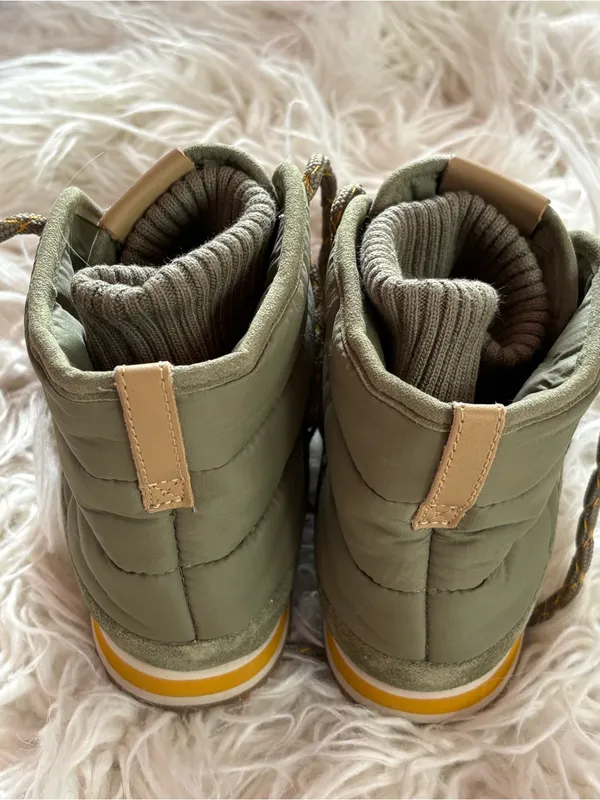 Teva Ember Lace Quilted Ankle Booties Burnt Olive Green Size 6 - Image 3