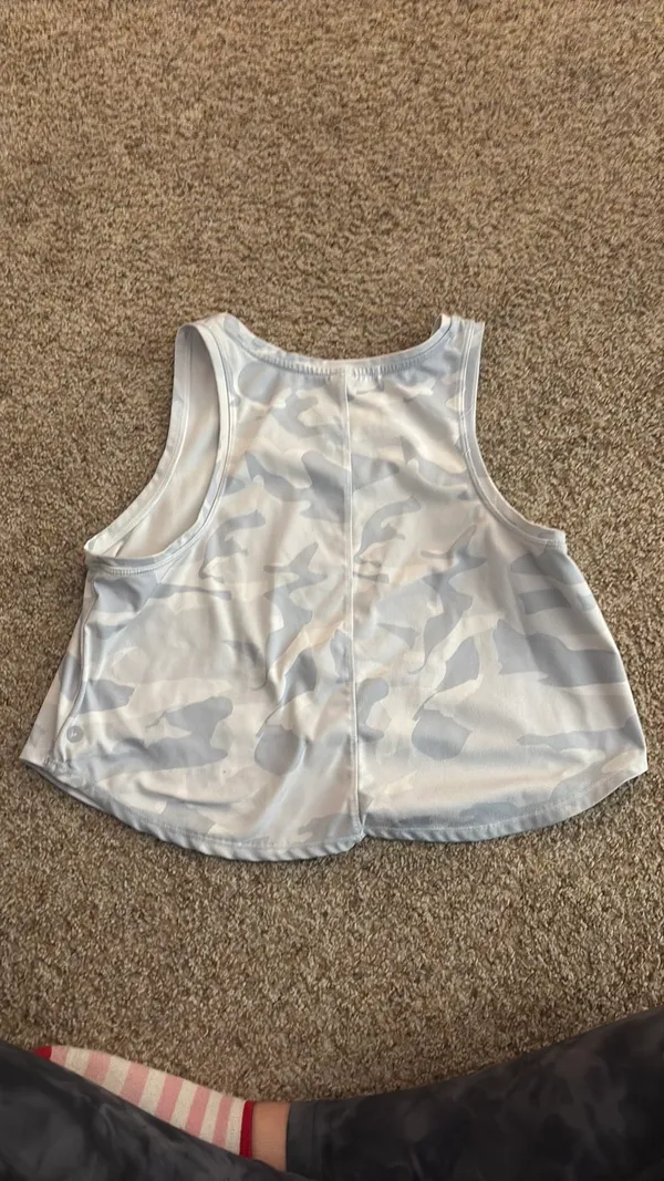 Athleta camo tank top - Image 2