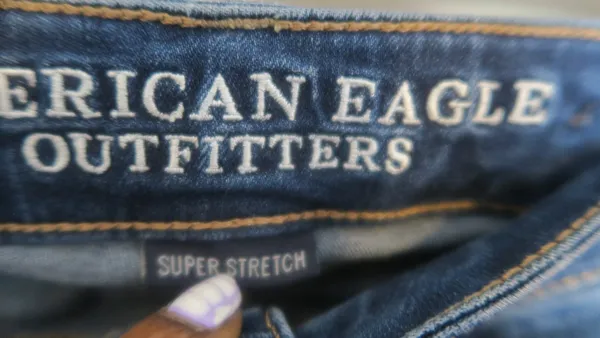 American Eagle Outfitters super stretch super low jegging AEO denim jeans in dark wash blue size 00 short. - Image 5