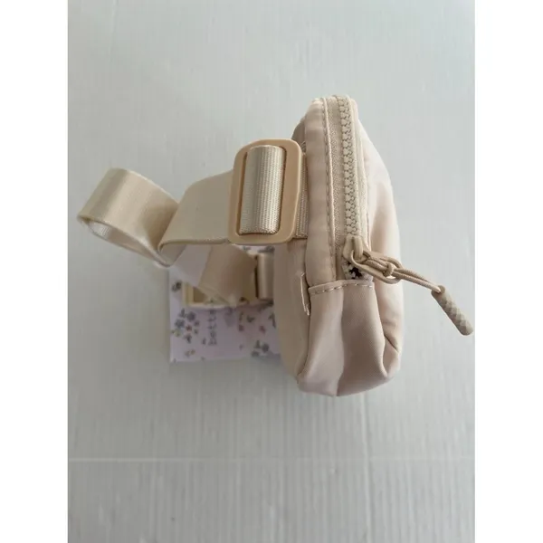 Sz Small Beige Adjustable Belt Crossbody Travel Bag Zipper Pockets - Image 4