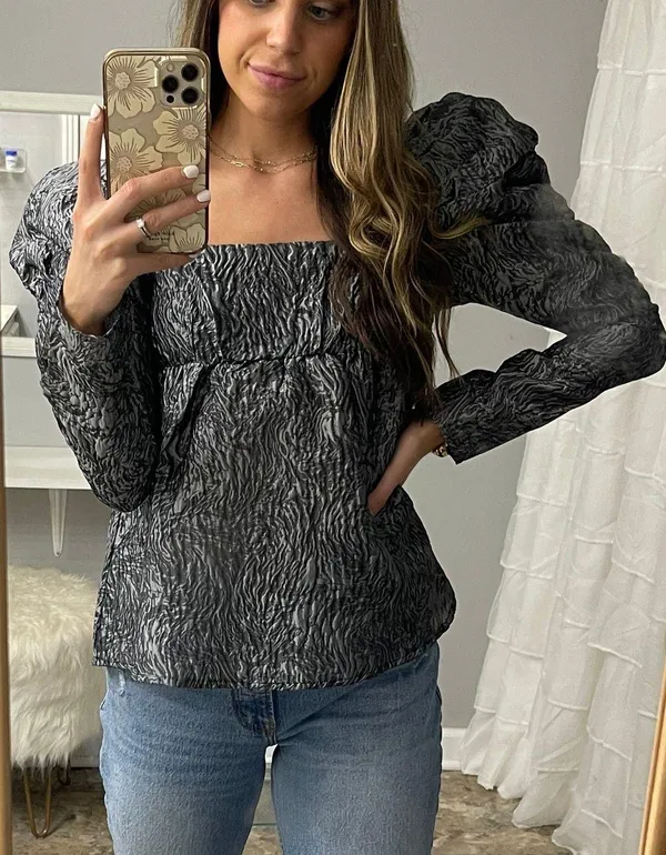 Amazing Lace Silver Puff Sleeve Metallic Top - Image 2