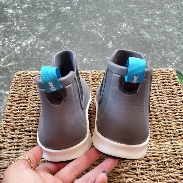 Native Unisex Apollo‎ Rain Booties Gray Size 7 - Image 8