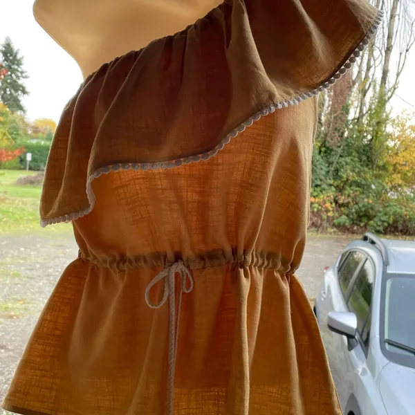 Zara Brown One-Shoulder Blouse - Image 3