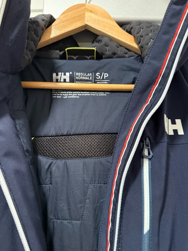 Helly Hansen Women’s Jacket - Image 3