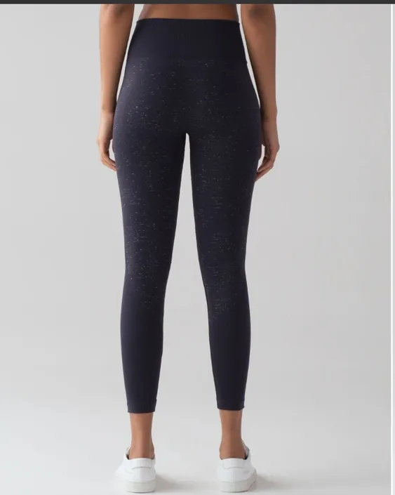 Lululemon Free to Flow 7/8 Leggings Navy Blue - Image 2