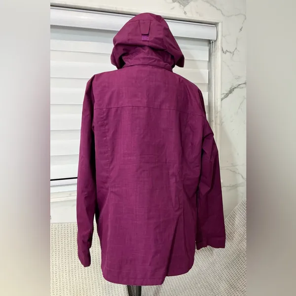COLUMBIA lighweight jacket ☂️☂️ - Image 2