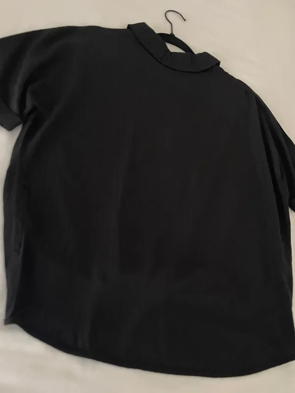 Chic Black Ribbed Twist-Front Short Sleeve Top Si - Image 5