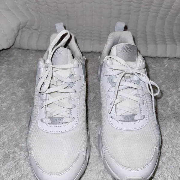 Nike RYZ 365 2 White Metallic Platinum (Women's) - Image 3