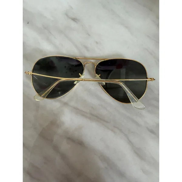 Vintage Ray Ban Gold Tone Metal Grey Polarized Aviator Sunglasses - Image 5