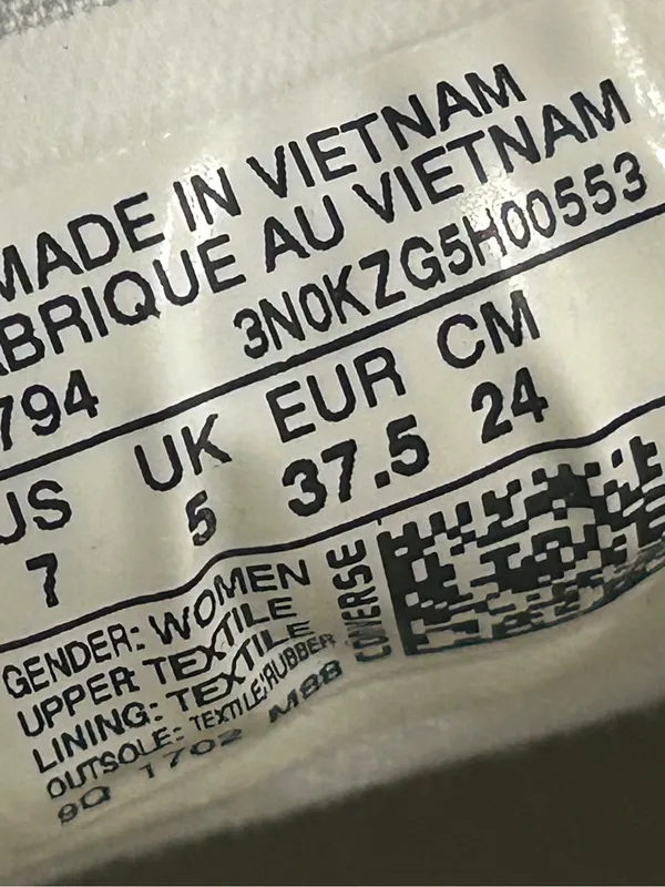 Converse White and Black Women’s Size 37.5 Canvas Sneakers Label - Image 8