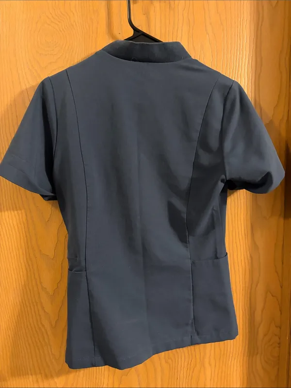 Figs Women’s Dark Harbor Inala Slim Scrub Top XS‎ - Image 7