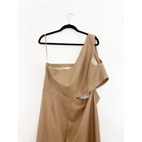 NWT L'Agence Tan Brown Aliyah Cutout One-Shoulder Faux Leather Dress Size 18 - Image 13