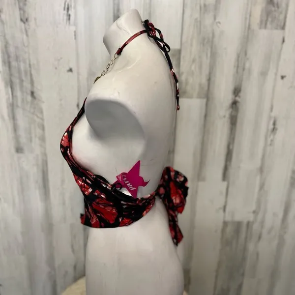 Meraki Red & Black Abstract Halter Top Small Gold Chain Neck Tie Back - Image 3