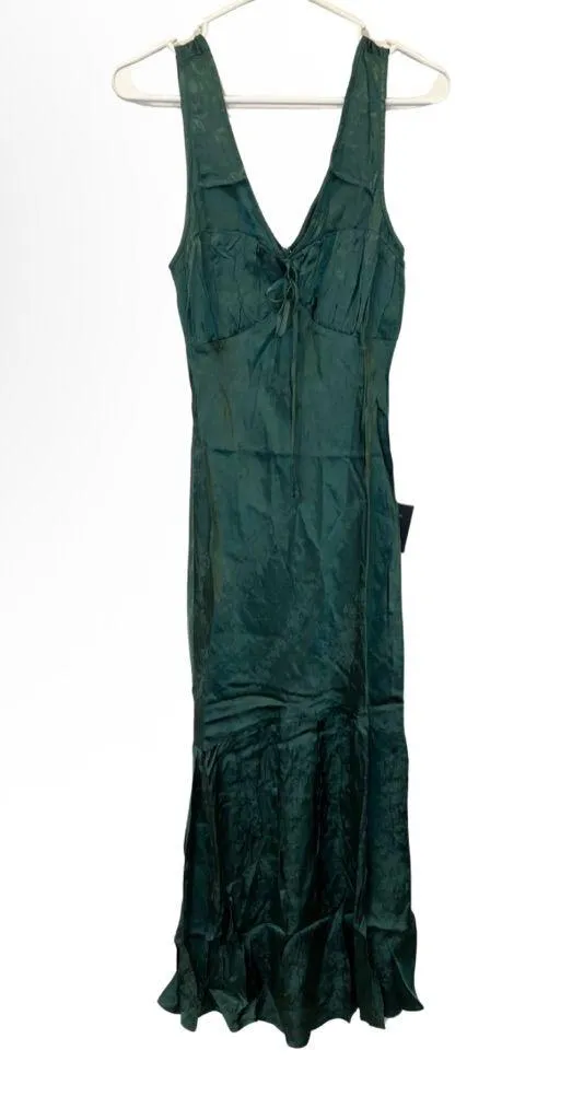 NWT Lulu's Exceptional Ideal Emerald Green Satin Jacquard Midi Dress Size M - Image 4